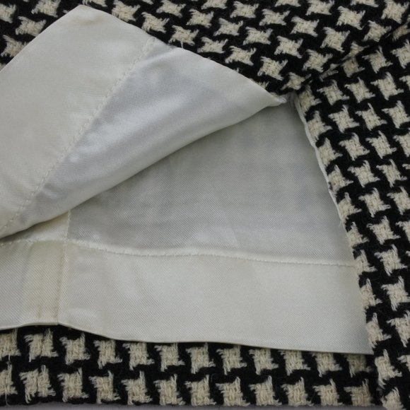 Classiques Entier Wool Fit & Flare Pencil Skirt - Picture 9 of 10